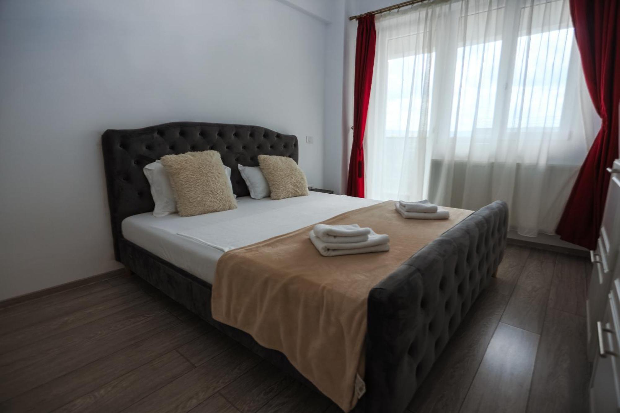 Q Apartament Near Palas Mall Iasi Eksteriør bilde